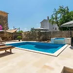Villa Sagri - Heated Pool Zagrici