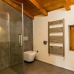 Sagri - Heated Pool