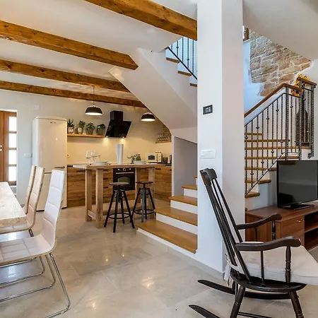 Villa Sagri - Heated Pool Zagrici