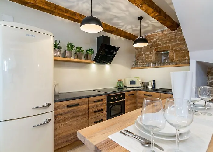 Sagri - Heated Pool * Zagrici