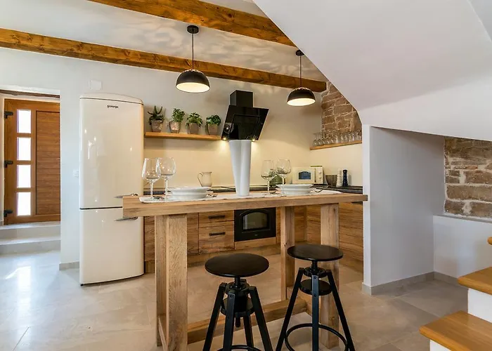 Sagri - Heated Pool * Zagrici